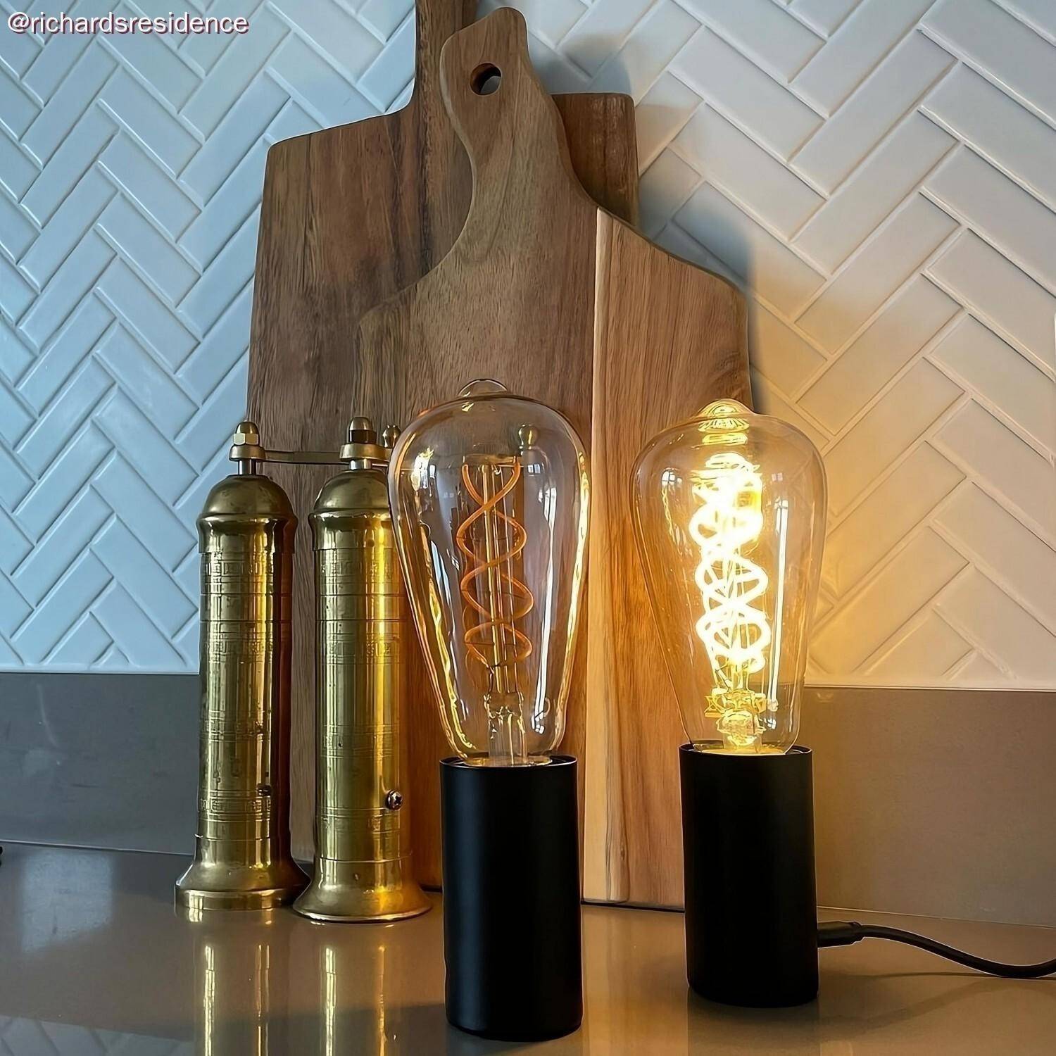 LED Lamp goud B01 5V Collectie Spiraal Filament Edison ST64 1,3W E27 Dimbaar 2500K