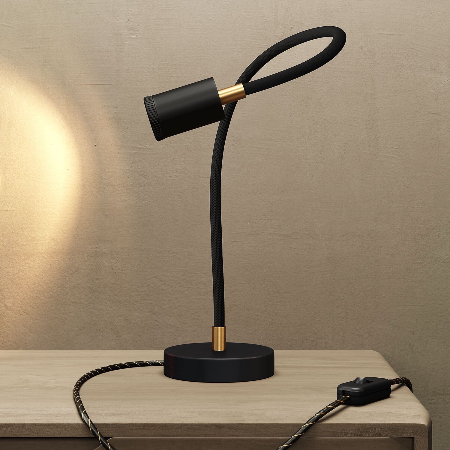 Table Flex GU1d0 fleksibel bordlampe med mini LED-spotlight