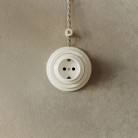 Schuko wall socket kit with porcelain base