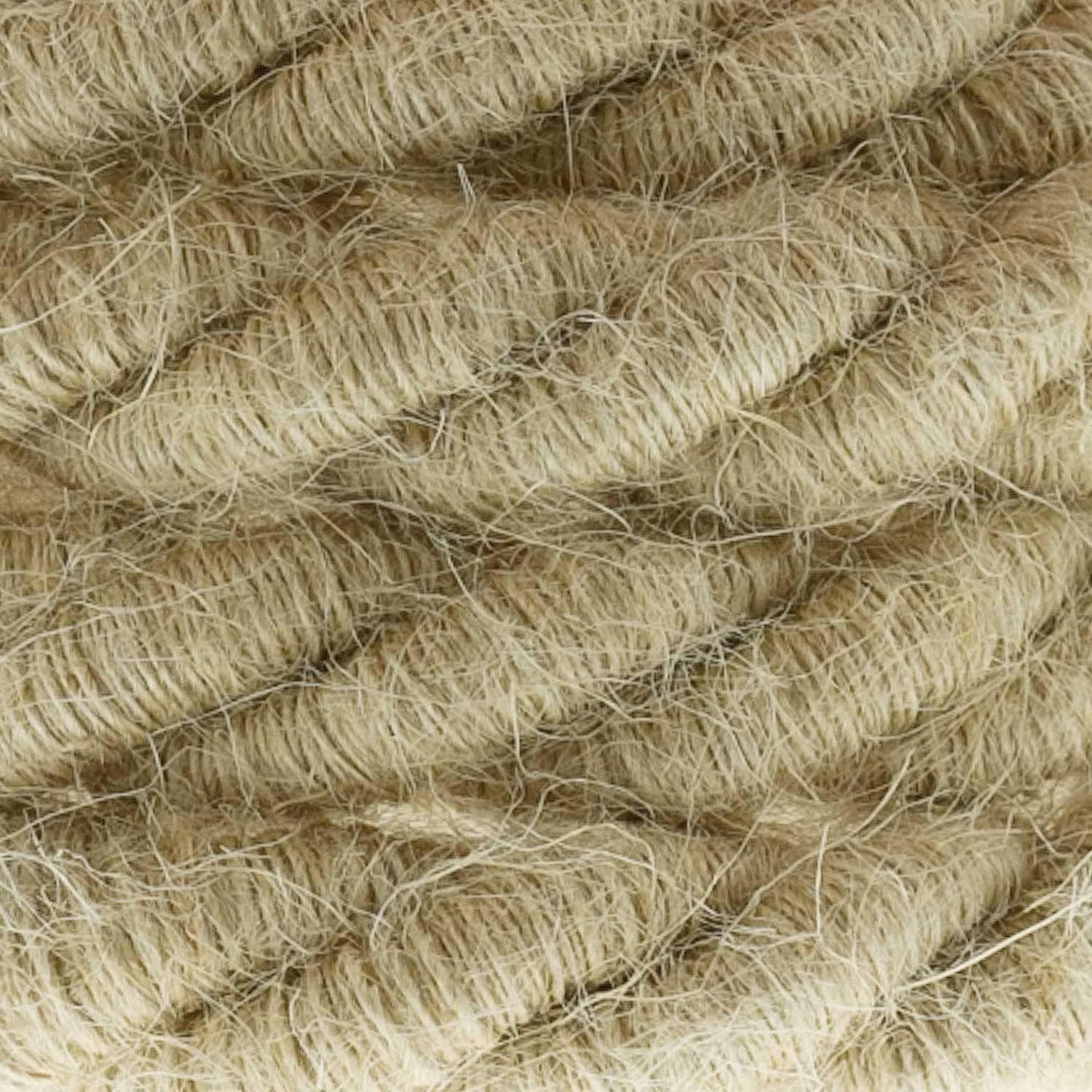 Electrische XL touwkabel, 3 x 0,75 mm. Binnenkabels bedekt met textiel en jute. Diameter 16 mm.