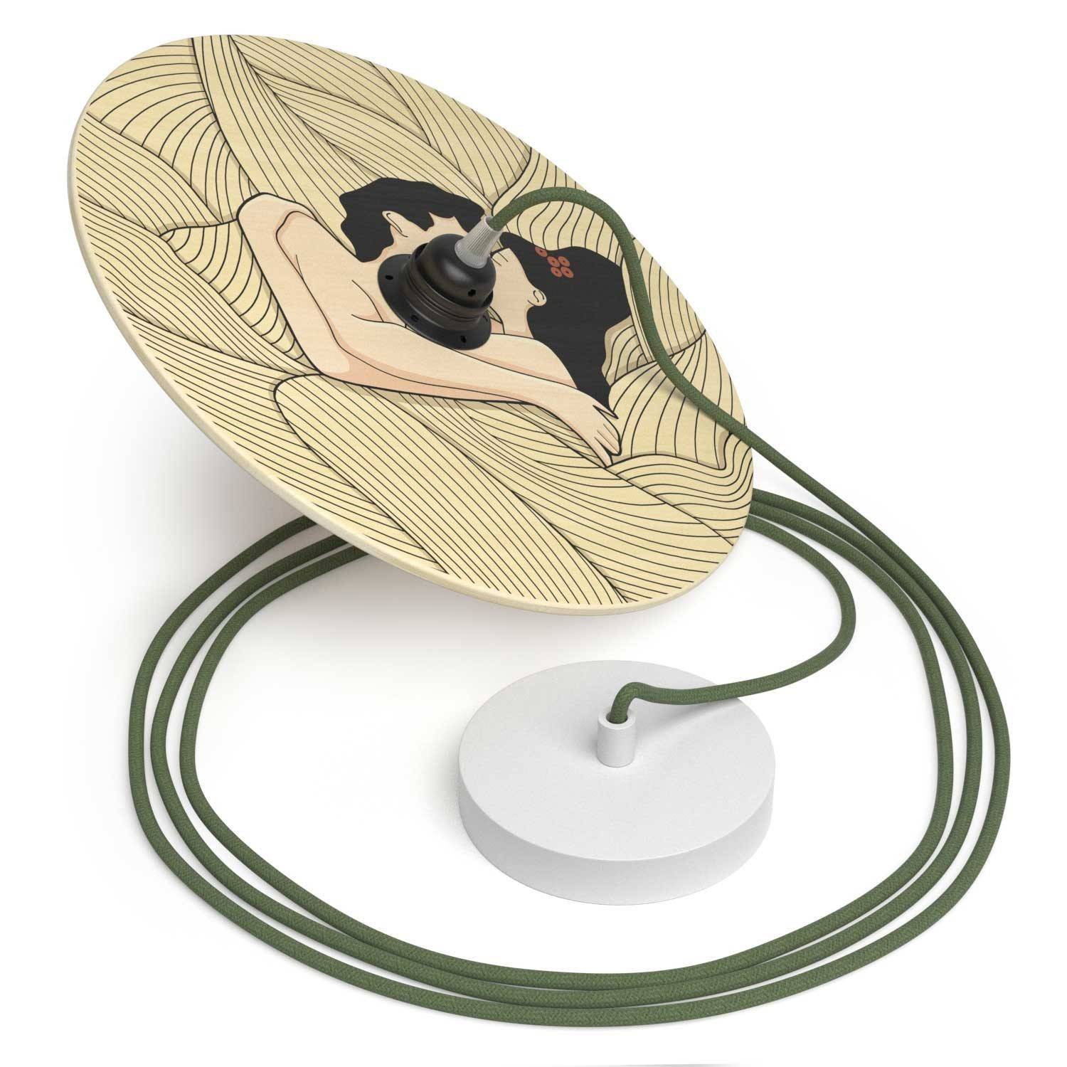 Lustră cu cablu textil, abajur din lemn în formă de disc zburător și detalii din metal - Produs în Italia